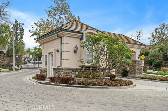 Detail Gallery Image 35 of 36 For 3015 E Avenida De Los Arboles, Thousand Oaks,  CA 91362 - 3 Beds | 2/1 Baths