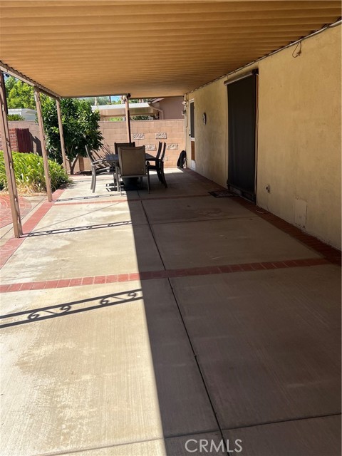 23437 Schoolcroft, West Hills CA: https://media.crmls.org/medias/ee62439b-b37a-4404-a986-ab4667724782.jpg