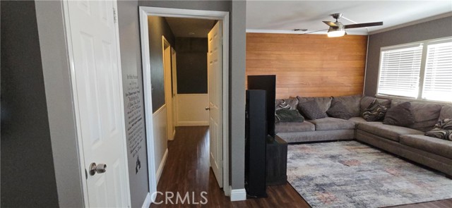 16701 Chatsworth Street, Granada Hills CA: https://media.crmls.org/medias/ee62a652-612f-4292-acbf-41a10b927941.jpg