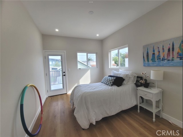 Detail Gallery Image 14 of 15 For 5414 Hillcrest, Los Angeles,  CA 90043 - 3 Beds | 2 Baths