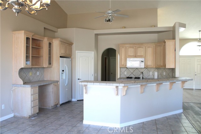 Detail Gallery Image 10 of 31 For 35824 Tumbleweed Cir, Newberry Springs,  CA 92365 - 3 Beds | 2 Baths