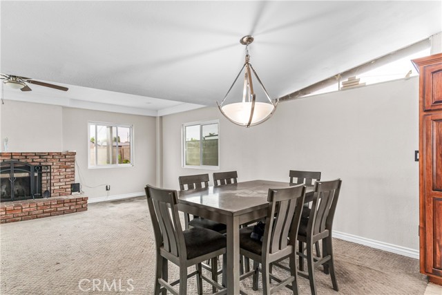 Detail Gallery Image 7 of 44 For 10930 Groveland Ave, Whittier,  CA 90603 - 5 Beds | 2 Baths