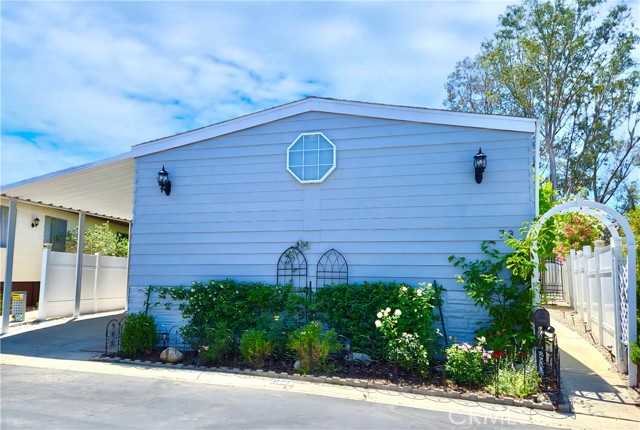 23777 Mulholland Hwy Spc 73, Calabasas CA: https://media.crmls.org/medias/ee65be57-faaa-4c01-90ed-0e14d061caf1.jpg