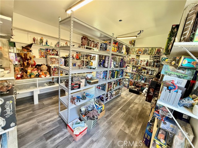 Detail Gallery Image 28 of 34 For 19107 Lyle Ave, Corona,  CA 92881 - 3 Beds | 2 Baths