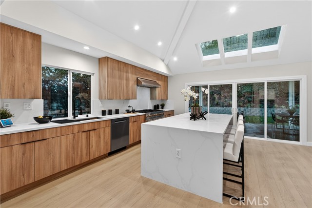 Detail Gallery Image 19 of 45 For 5506 Forest Cove, Agoura Hills,  CA 91301 - 4 Beds | 3/1 Baths