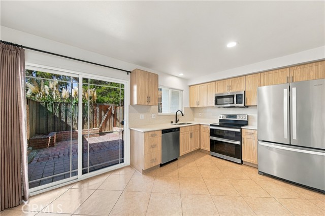 5314 Lake Lindero