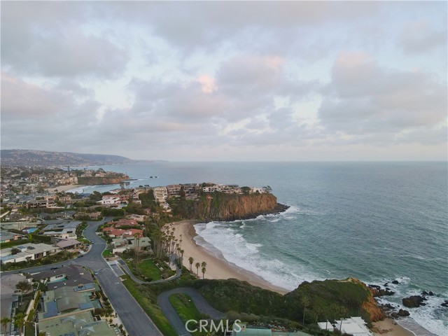 Detail Gallery Image 29 of 30 For 125 Irvine Cove Ct, Laguna Beach,  CA 92651 - 6 Beds | 6/1 Baths