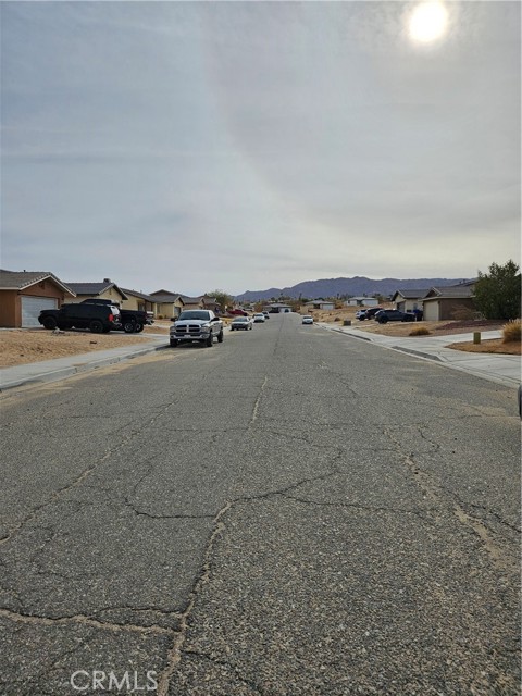 Detail Gallery Image 6 of 7 For 5154 Split Rock Avenue, Twentynine Palms,  CA 92277 - 3 Beds | 2 Baths