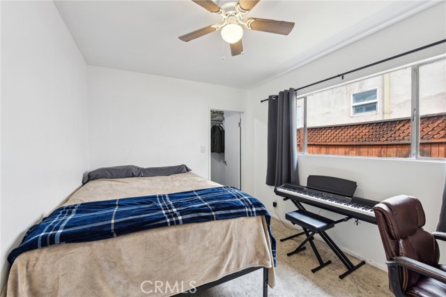 1701 N Oxford Avenue, Pasadena CA: https://media.crmls.org/medias/ee67b14a-0781-40a3-bfb3-7894af939df0.jpg