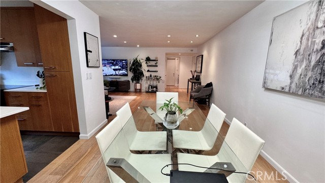 Detail Gallery Image 9 of 34 For 645 Westmount Dr #211,  West Hollywood,  CA 90069 - 1 Beds | 1 Baths