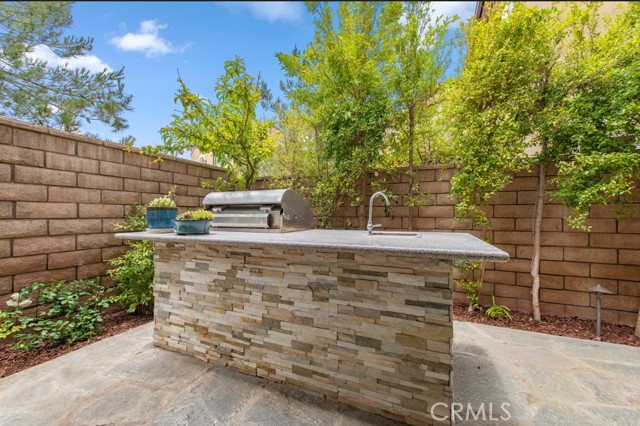 114 Bridle, Irvine CA: https://media.crmls.org/medias/ee68befd-ff2c-4236-a088-0cb254c7bbaa.jpg
