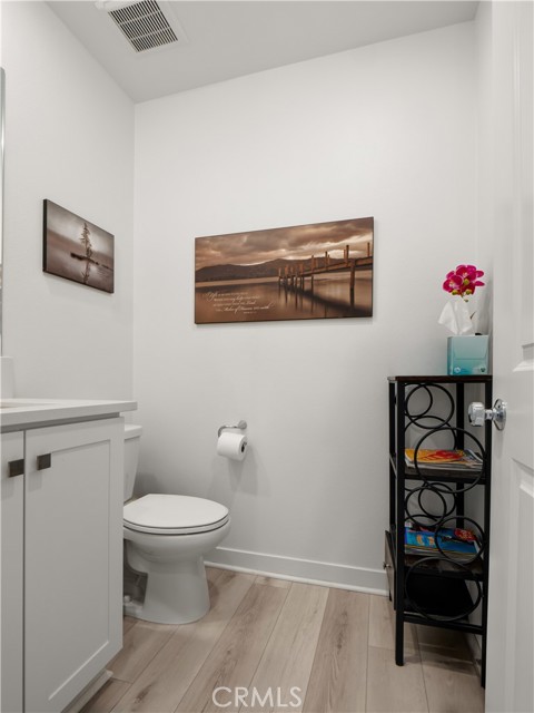 Detail Gallery Image 19 of 43 For 27013 Hummingbird Ln, Valencia,  CA 91381 - 3 Beds | 3 Baths