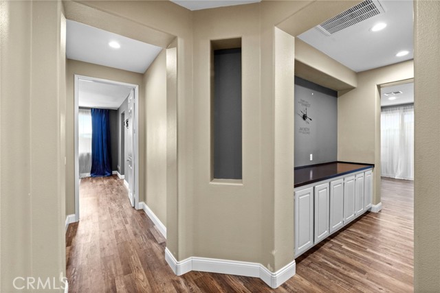 1829 Overland Court, Hemet CA: https://media.crmls.org/medias/ee69cfc3-3d86-4081-80f9-9a47ccabec84.jpg