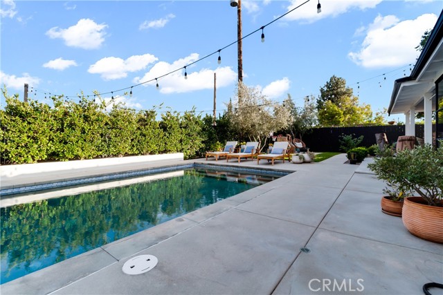 Detail Gallery Image 30 of 38 For 11432 Sophia Ave, Granada Hills,  CA 91344 - 3 Beds | 2 Baths