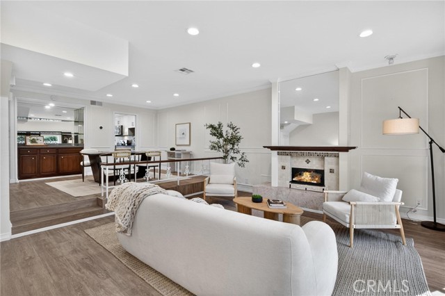 Detail Gallery Image 15 of 46 For 1830 Kelton Ave #5,  Los Angeles,  CA 90025 - 3 Beds | 2/1 Baths