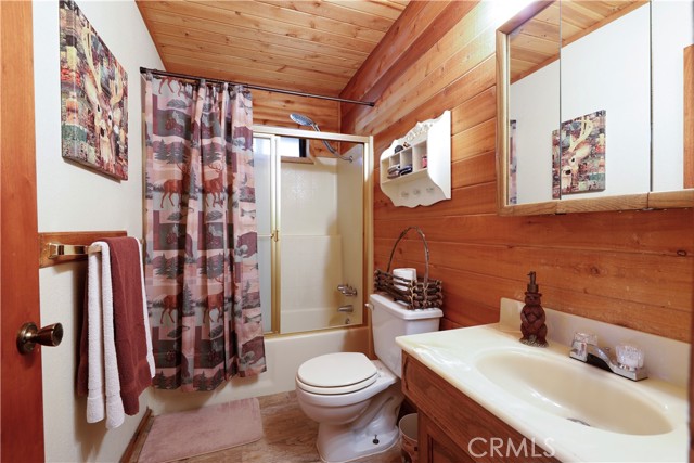 Detail Gallery Image 12 of 20 For 1021 Villa Grove, Big Bear City,  CA 92314 - 2 Beds | 2 Baths