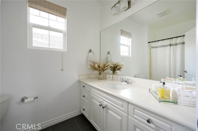 Detail Gallery Image 23 of 45 For 22909 Serra Dr, Carson,  CA 90745 - 3 Beds | 3 Baths