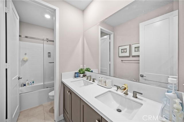 Detail Gallery Image 38 of 55 For 539 Serrano Summit Dr, Lake Forest,  CA 92630 - 4 Beds | 3 Baths