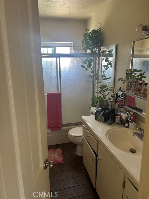 12532 Cranbrook Avenue, Hawthorne CA: https://media.crmls.org/medias/ee6aab7c-4ad4-449f-9af7-d67a32063cc9.jpg
