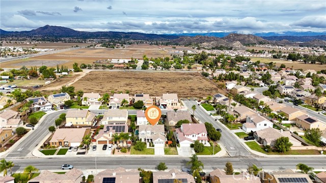 Detail Gallery Image 13 of 59 For 27204 Big Horn, Moreno Valley,  CA 92555 - 4 Beds | 4 Baths