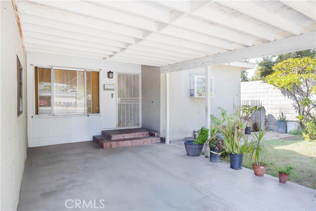 1250 W Camile Street, Santa Ana CA: https://media.crmls.org/medias/ee6b9b5d-b1f6-4bae-8cd0-625d90495cfa.jpg