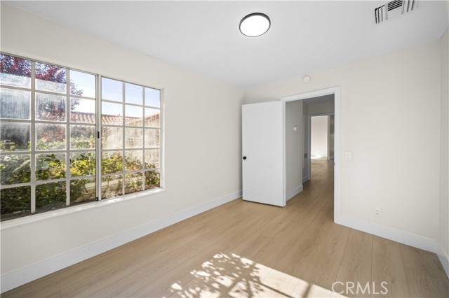 Detail Gallery Image 14 of 28 For 43909 Estrella, Lancaster,  CA 93535 - 5 Beds | 2 Baths