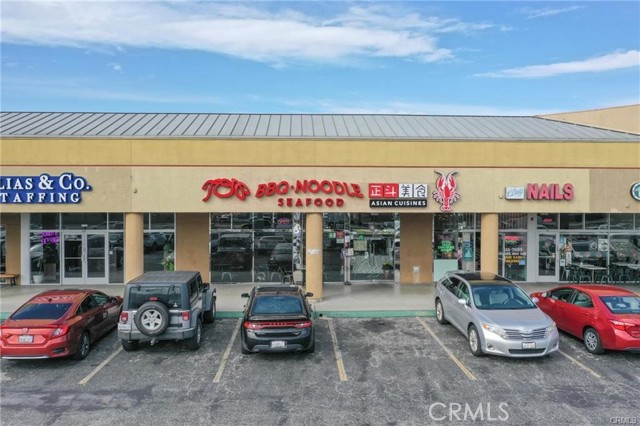 1425 Artesia Blvd, Gardena CA: https://media.crmls.org/medias/ee6cbf57-dbcc-43fc-9f77-f355b9756abf.jpg