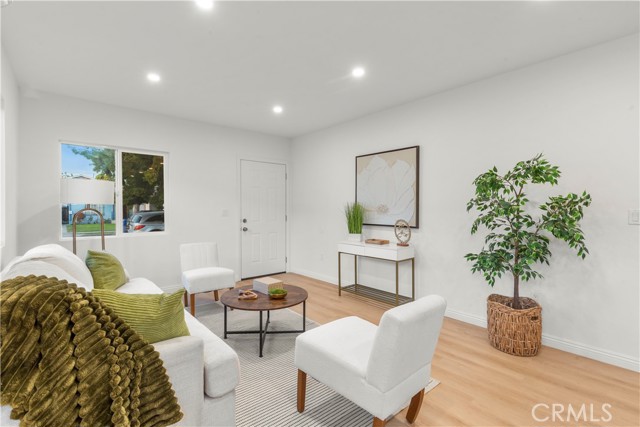 Detail Gallery Image 17 of 25 For 1330 E 56th, Long Beach,  CA 90805 - 2 Beds | 1 Baths