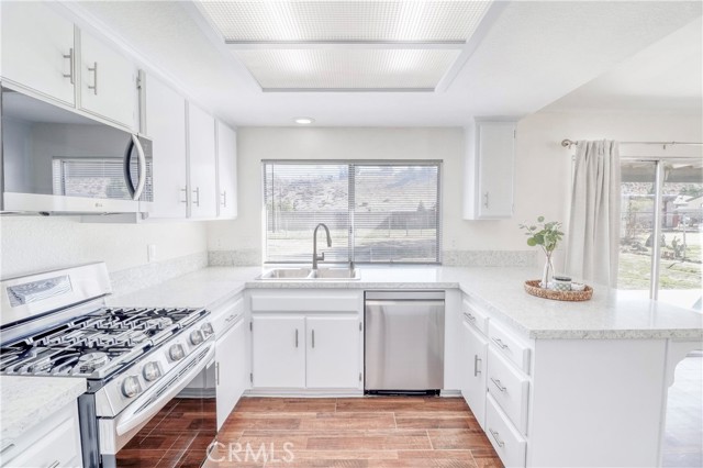 Detail Gallery Image 20 of 43 For 7855 Bangor Ave, Hesperia,  CA 92345 - 4 Beds | 2 Baths