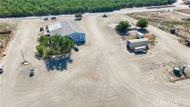 23174 Road 6, Chowchilla CA: https://media.crmls.org/medias/ee6eec85-9090-448f-bb4e-8bfb0cdd5321.jpg