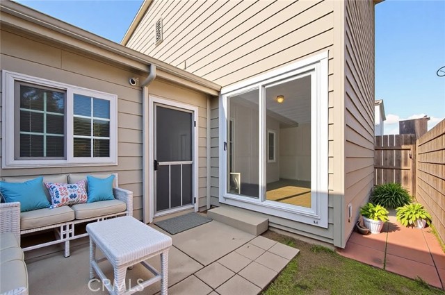 Detail Gallery Image 30 of 40 For 9921 Flora Vista #5,  Bellflower,  CA 90706 - 4 Beds | 2 Baths