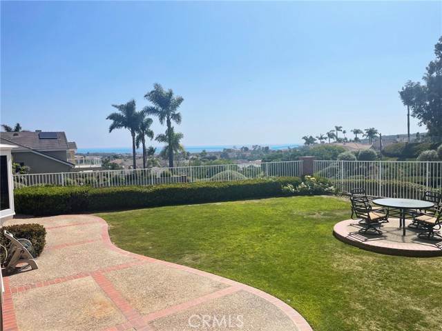27 High Bluff, Laguna Niguel CA: https://media.crmls.org/medias/ee6f1fb8-f345-4d26-9e47-0ae11bf947dc.jpg