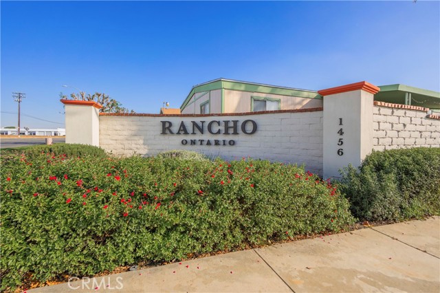 1456 E Philidelphia Street, Ontario CA: https://media.crmls.org/medias/ee6f4c7c-36c7-480e-9476-f13df1a48abe.jpg