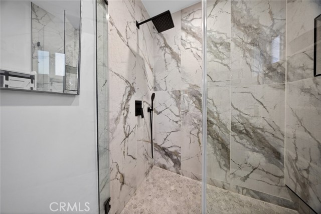 Detail Gallery Image 41 of 64 For 4926 Greenbush Ave, Sherman Oaks,  CA 91423 - 4 Beds | 3 Baths