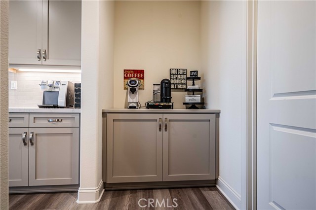 Butlers pantry makes a great space for the coffee station and bar. Door to the right leads to your walk-in pantry.