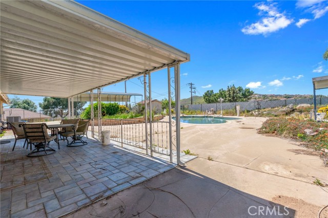 Detail Gallery Image 34 of 43 For 7635 Lakeside Dr, Jurupa Valley,  CA 92509 - 4 Beds | 2/1 Baths