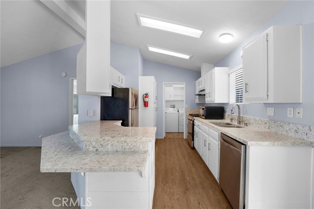 Detail Gallery Image 10 of 30 For 1250 N Kirby, Hemet,  CA 92546 - 3 Beds | 2 Baths