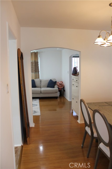 Detail Gallery Image 14 of 47 For 9812 S Denker, Los Angeles,  CA 90047 - 2 Beds | 1 Baths