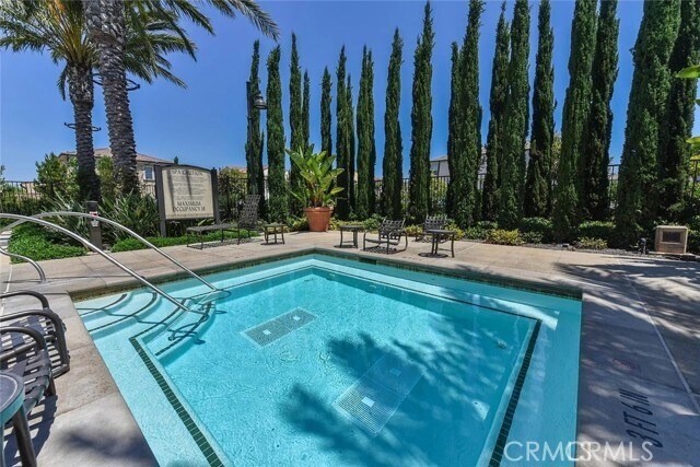 Detail Gallery Image 14 of 19 For 83 Waterleaf, Irvine,  CA 92620 - 3 Beds | 2/1 Baths