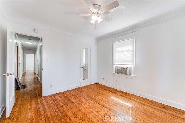 Detail Gallery Image 11 of 48 For 496 E 52nd, Long Beach,  CA 90805 - – Beds | – Baths