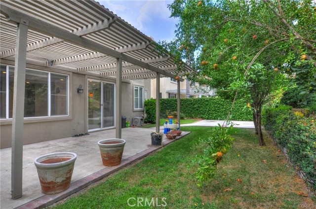 8 Foxcrest, Irvine CA: https://media.crmls.org/medias/ee72e919-cf7e-4155-b5d3-0cef40acf4ef.jpg