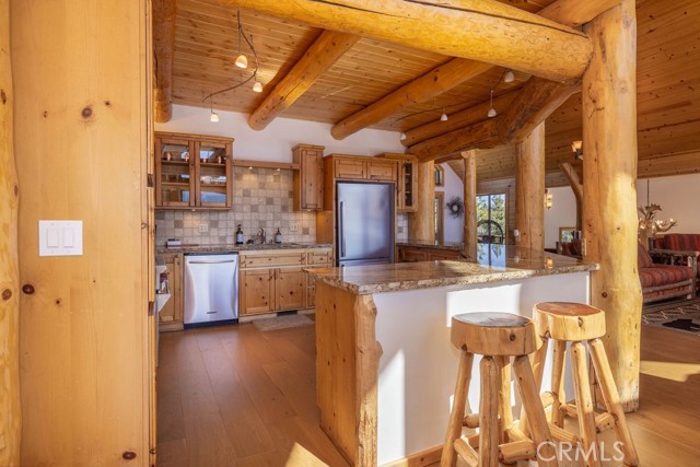 Detail Gallery Image 34 of 58 For 42530 Pegasus, Big Bear Lake,  CA 92315 - 4 Beds | 3/1 Baths