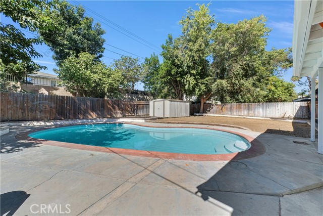 5364 NICHOLS, Riverside CA: https://media.crmls.org/medias/ee736738-b528-48b5-add9-f47a092c63a4.jpg