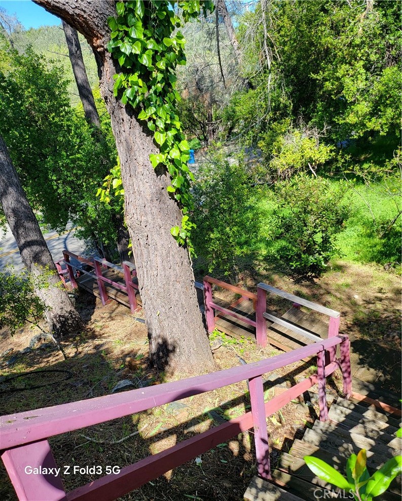https://media.crmls.org/medias/ee746f3c-8fdc-4a68-9dc3-b4234a979aa2.jpg?preset=X-Large