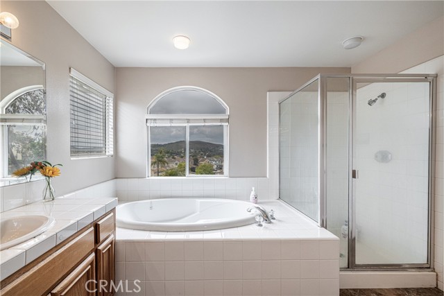 Detail Gallery Image 22 of 35 For 1373 Sapphire Dragon St, Newbury Park,  CA 91320 - 5 Beds | 3 Baths