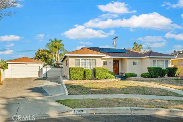 Detail Gallery Image 3 of 48 For 15909 Vintage St, North Hills,  CA 91343 - 3 Beds | 2 Baths