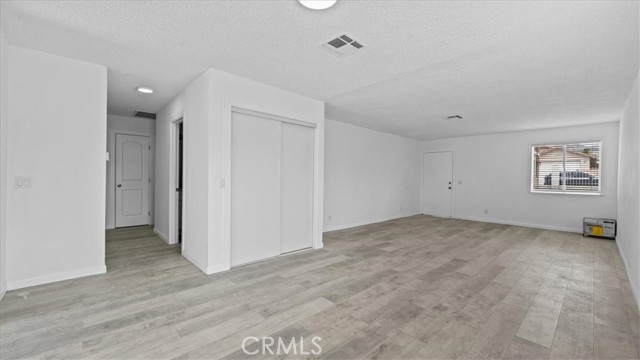 Detail Gallery Image 6 of 19 For 66297 6th, Desert Hot Springs,  CA 92240 - 4 Beds | 2 Baths