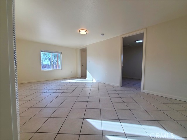 Detail Gallery Image 8 of 22 For 35216 Avenue D, Yucaipa,  CA 92399 - 2 Beds | 1 Baths