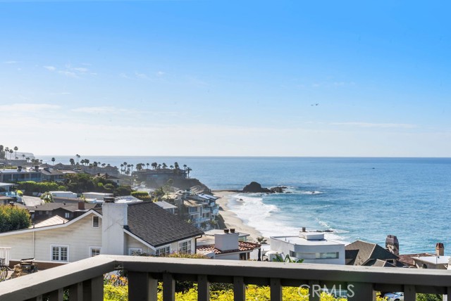 Front Image Thumbnail for CRLG26033066