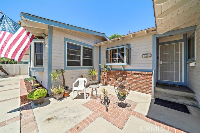 Detail Gallery Image 6 of 29 For 2217 E Parkside Ave, Orange,  CA 92867 - 4 Beds | 2 Baths